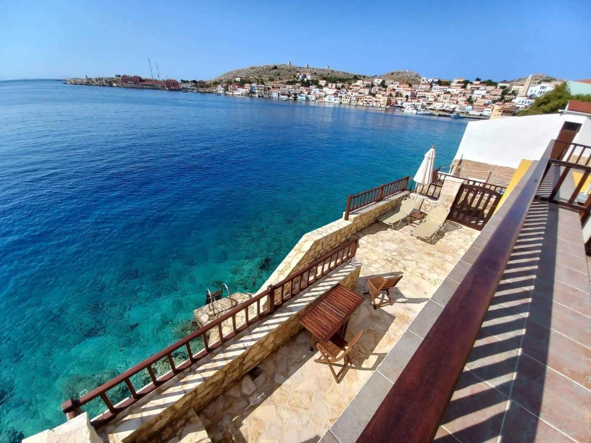 Villa Amalia Chalki Town Extérieur photo