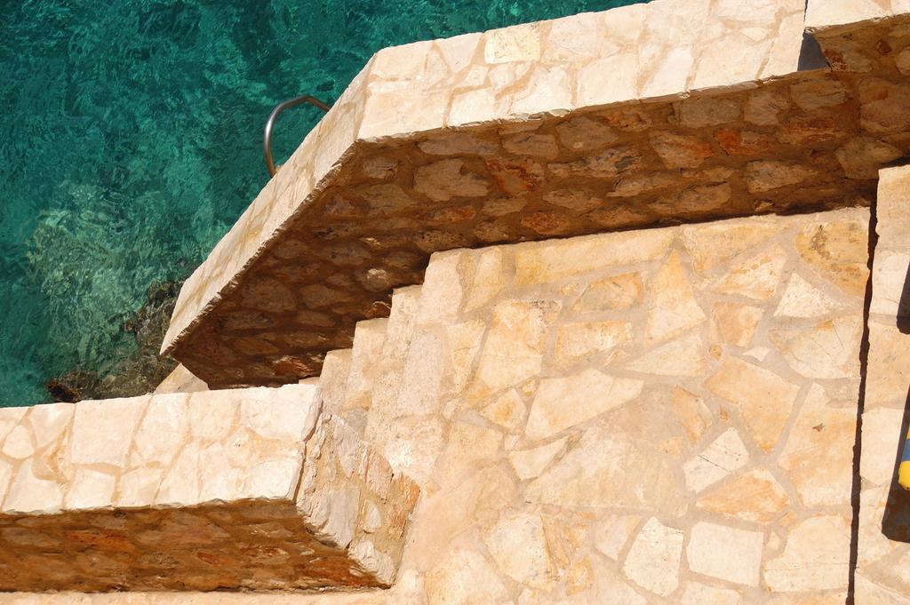 Villa Amalia Chalki Town Extérieur photo