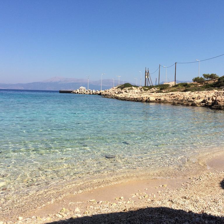 Villa Amalia Chalki Town Extérieur photo