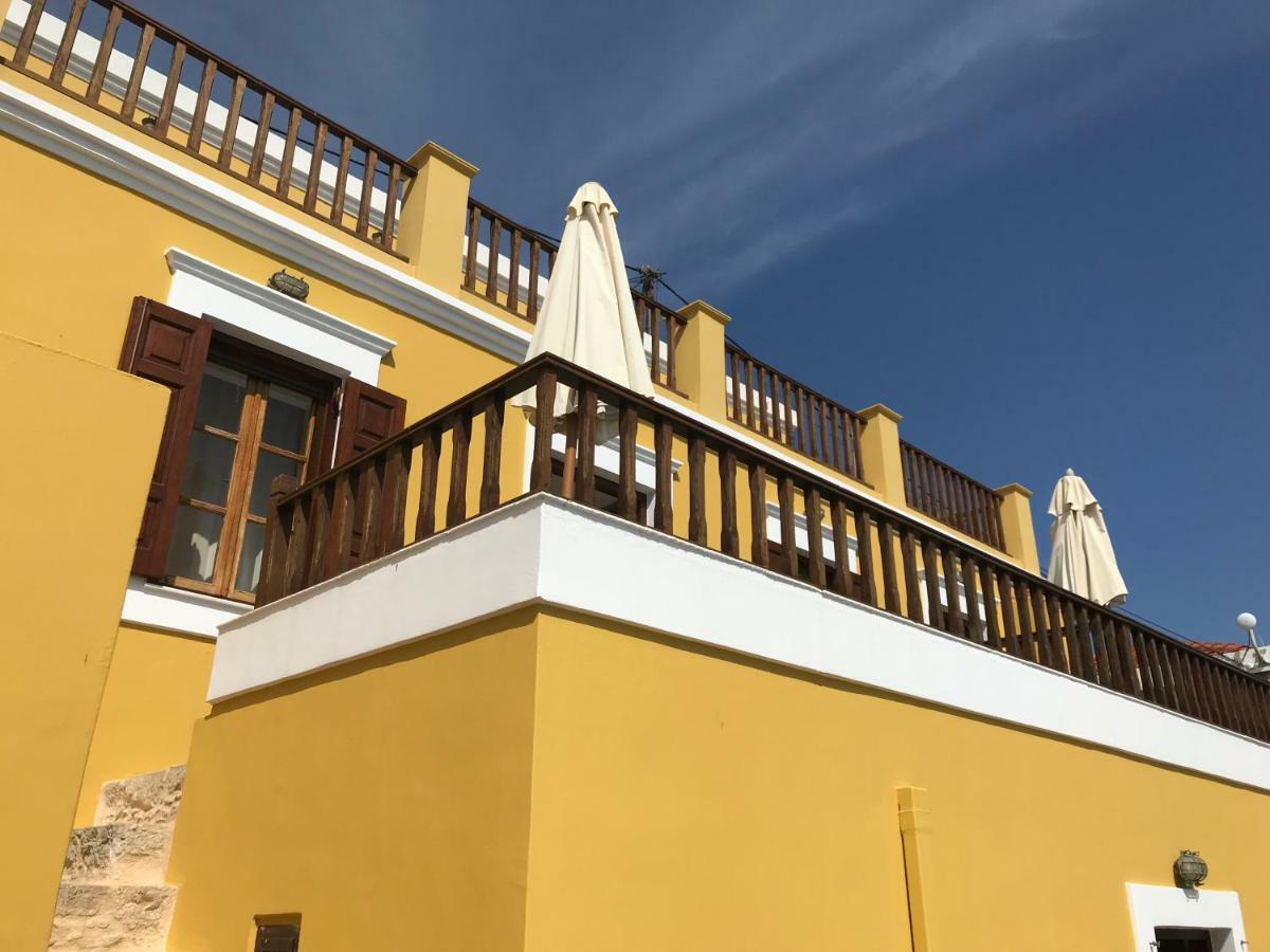 Villa Amalia Chalki Town Extérieur photo